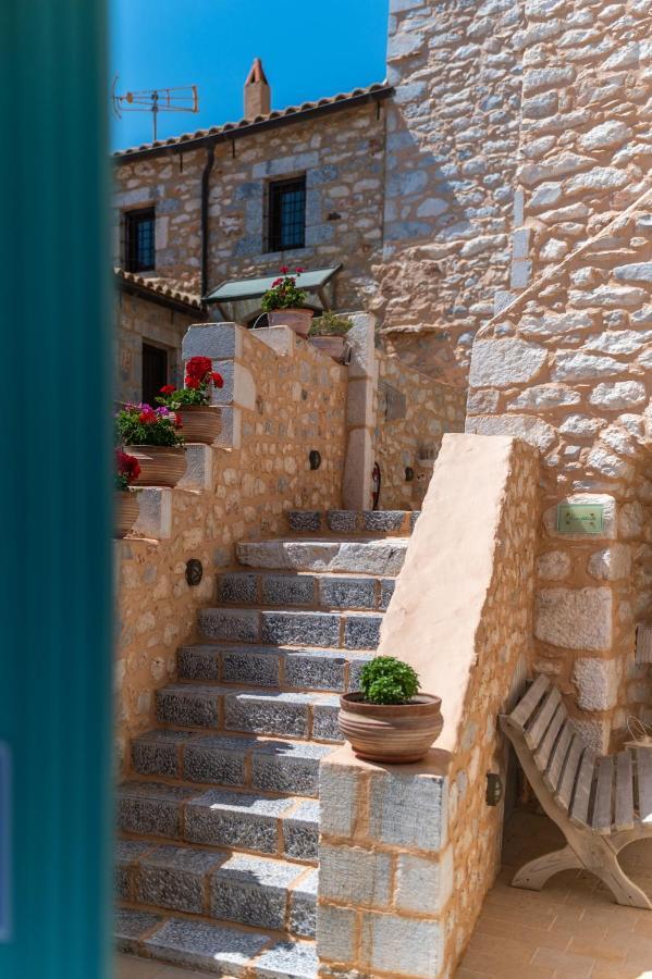Olea Hotel Pyrgos Dirou Exterior photo