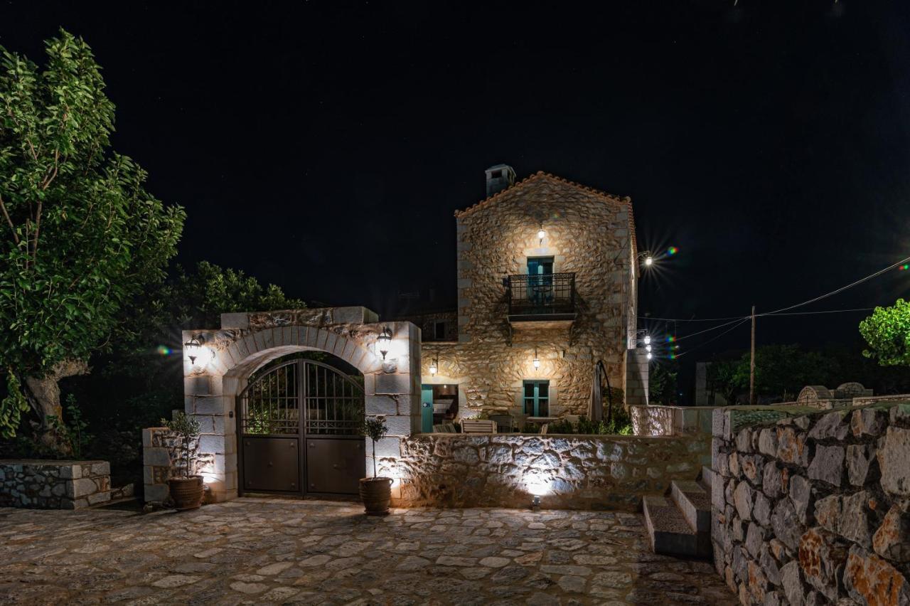 Olea Hotel Pyrgos Dirou Exterior photo