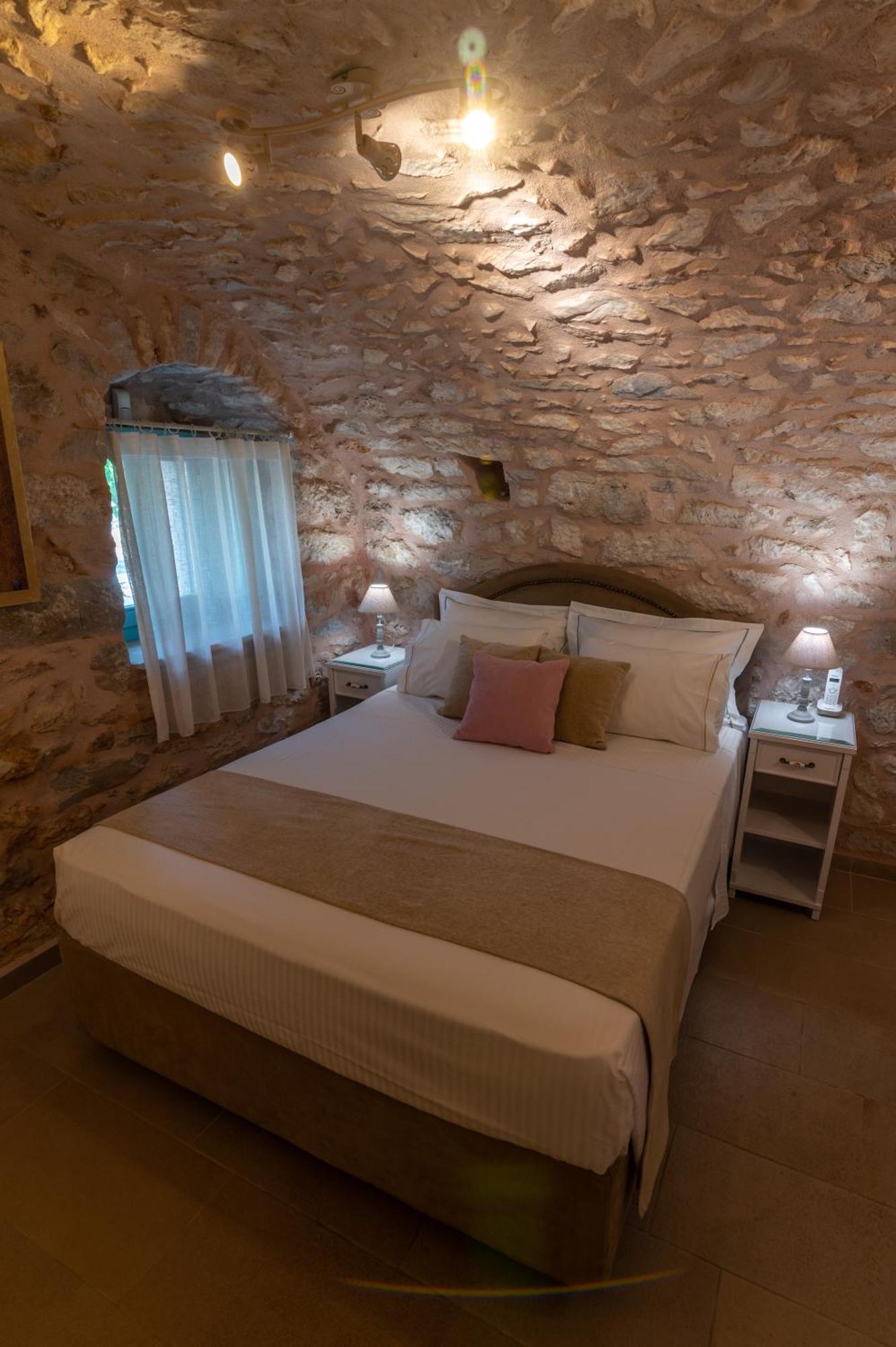 Olea Hotel Pyrgos Dirou Room photo