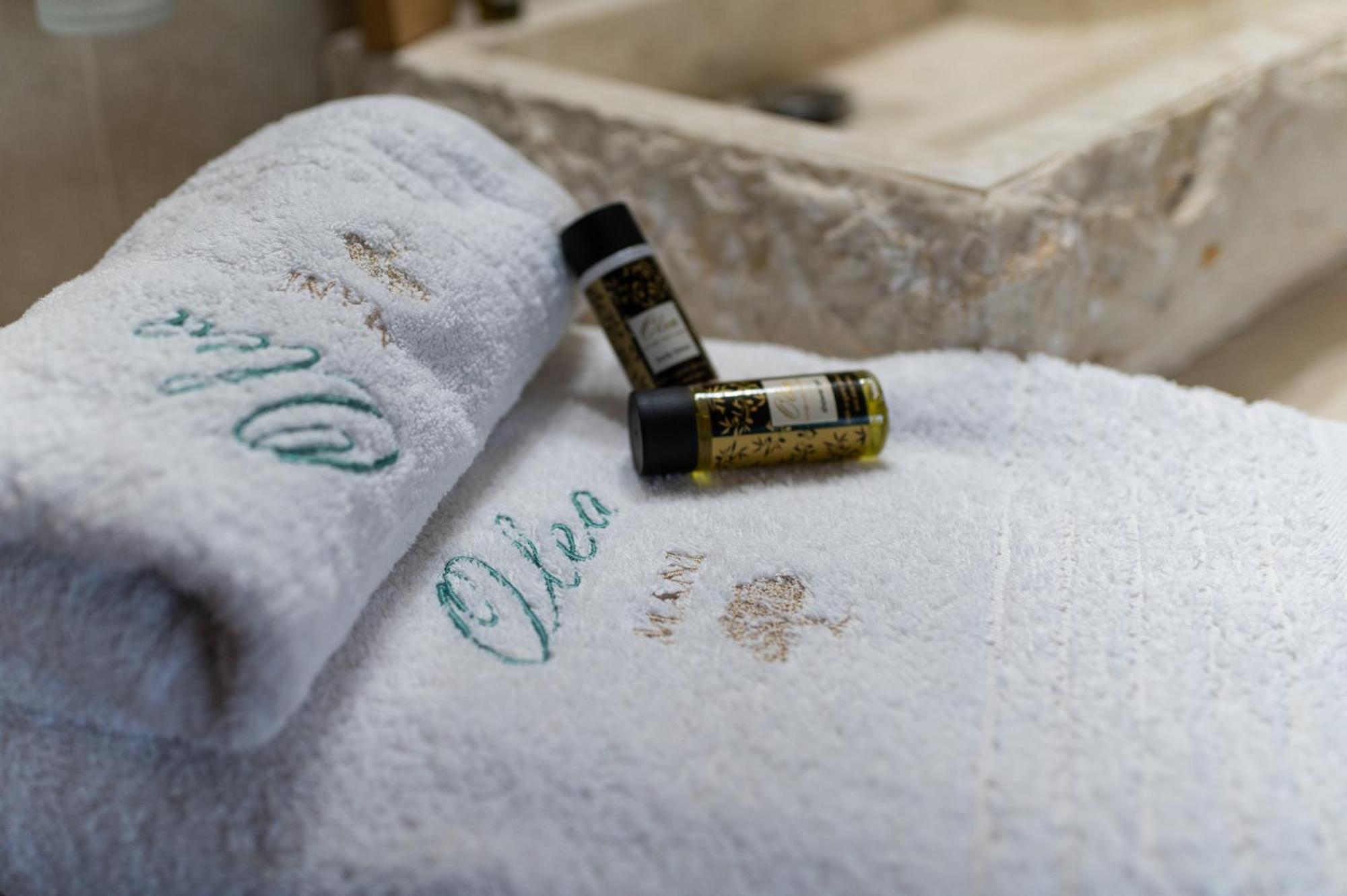 Olea Hotel Pyrgos Dirou Room photo
